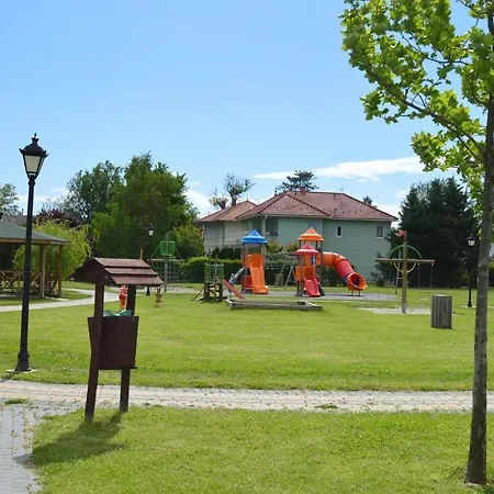 Mediteran Fedett Medences Apartmanhaz * Szantod